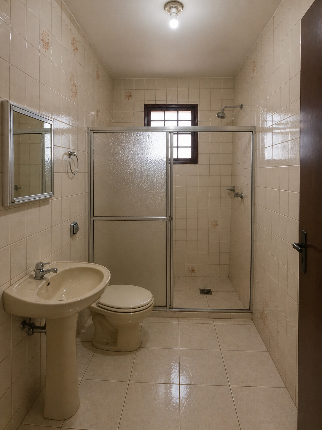 Bathroom remodeling Tampa before photo